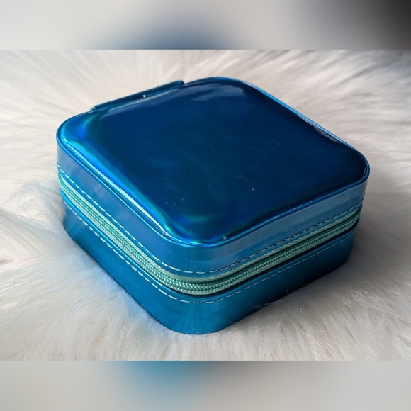 🆕 📢 Just In....Portable Jewelry Box For Travel - Picture 5 of 9